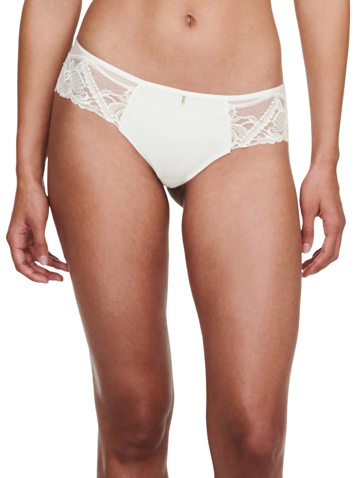 Chantelle Orangerie Dream Covering Shorty - Milk Shorty Chantelle 